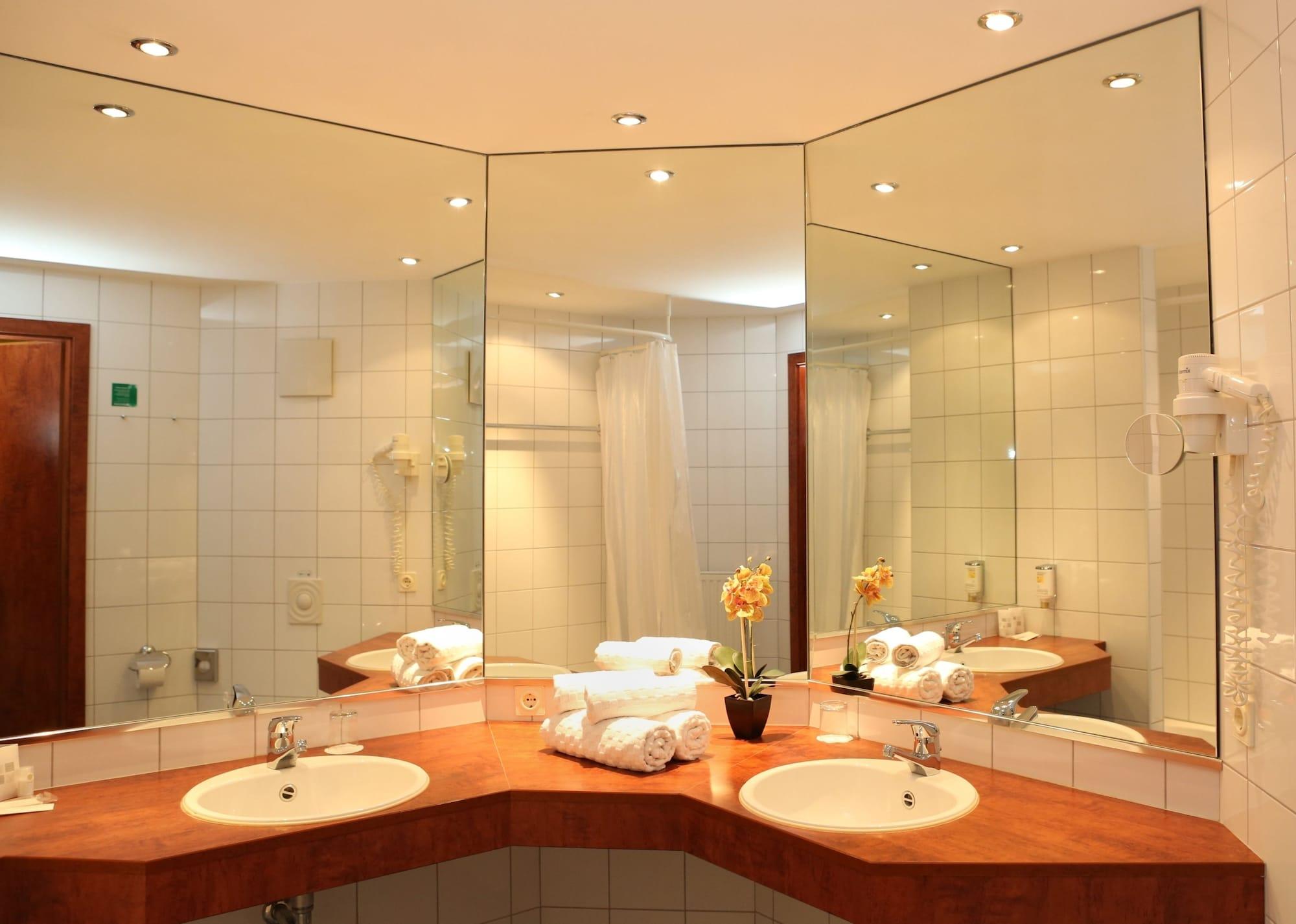 Amedia Frankfurt Russelsheim Trademark Collection By Wyndham מראה חיצוני תמונה